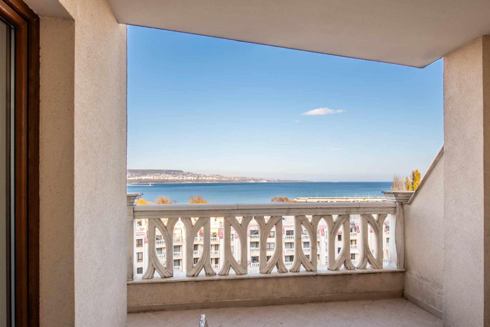 Azur Del Mar Seaview Apartment Varna Exteriör bild